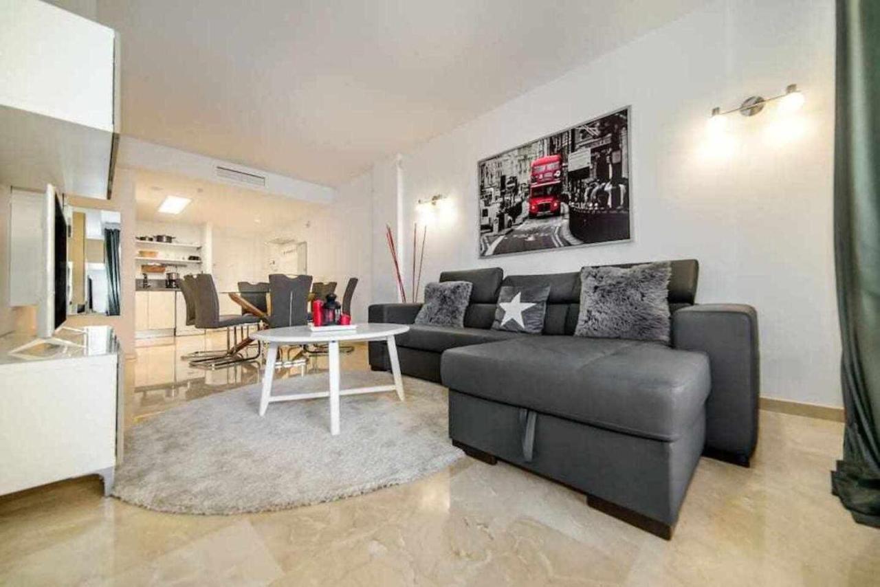 Espanhouse Elvis Apartment Torrevieja Dış mekan fotoğraf