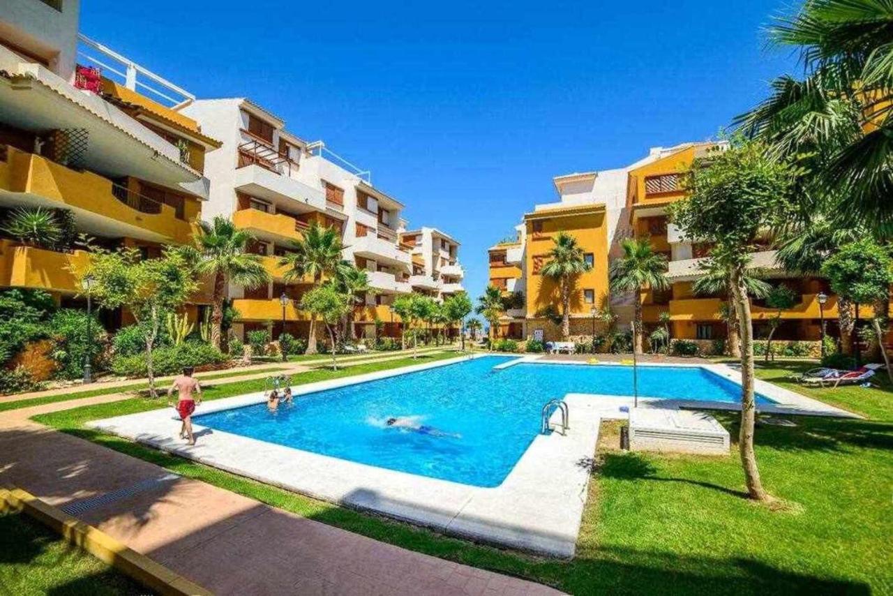 Espanhouse Elvis Apartment Torrevieja Dış mekan fotoğraf