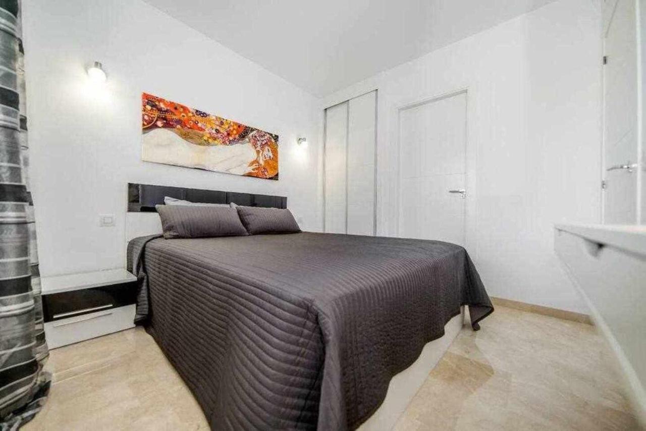 Espanhouse Elvis Apartment Torrevieja Dış mekan fotoğraf